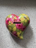 Spardose Herz Form mit Blumen neu