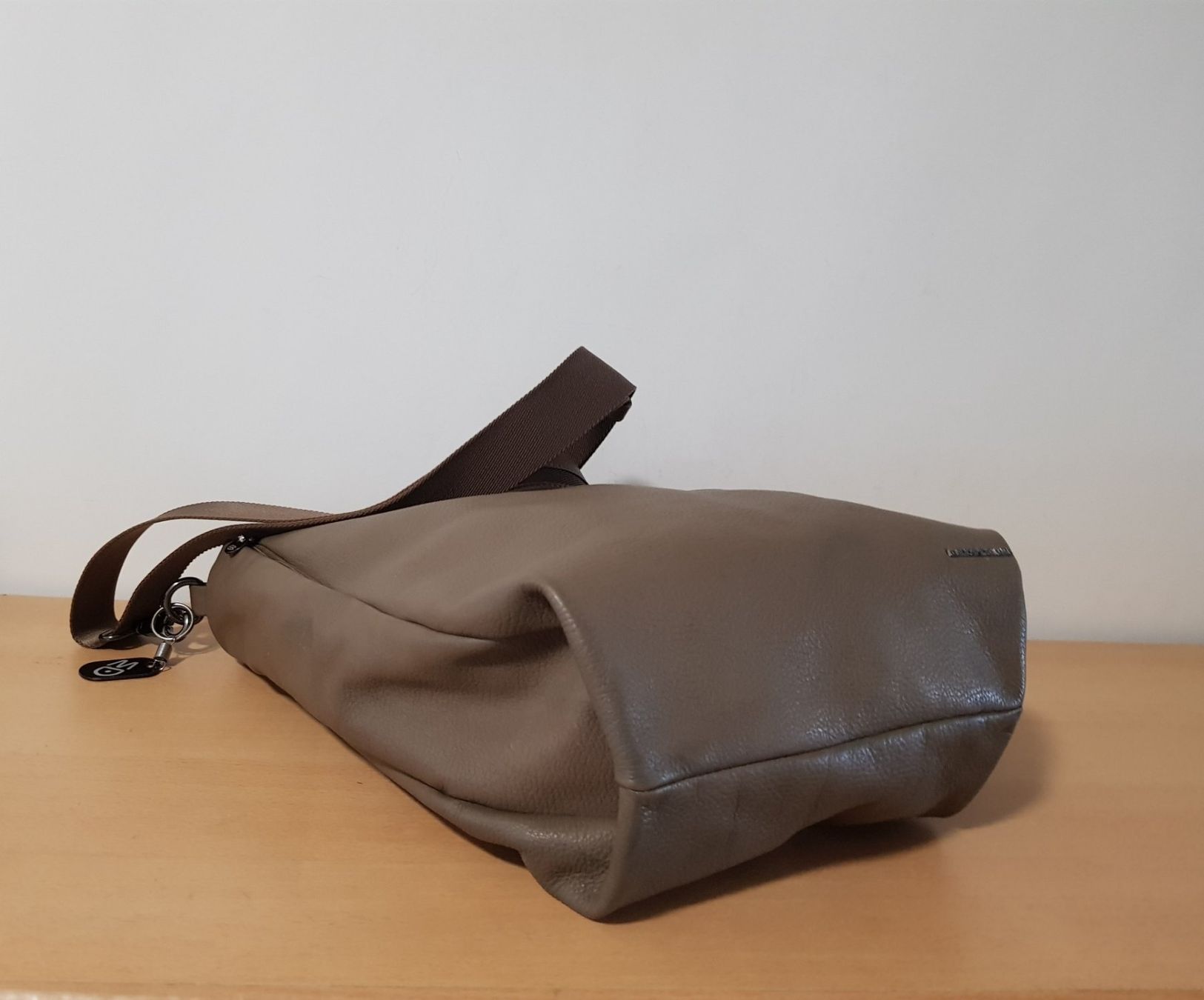 Mandarina Duck Borse da donna: Mandarina Duck Mellow Ledertasche – Usato da Basel venduto da fafa68 7