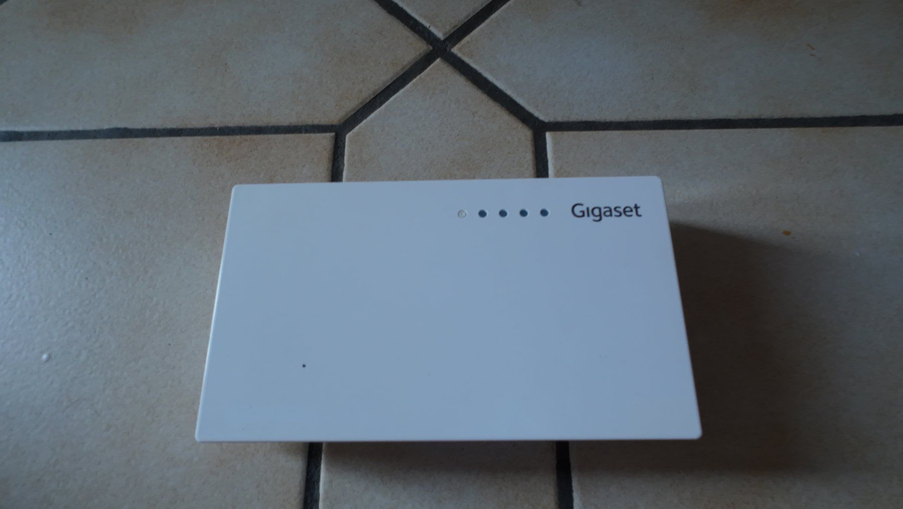 Telefone: Gigaset N720 IP Pro – Gebraucht aus Grosswangen von Systemfive