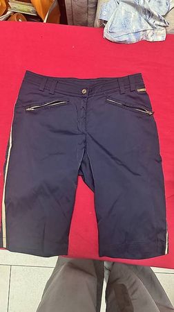 Kurze Hose für Frau 