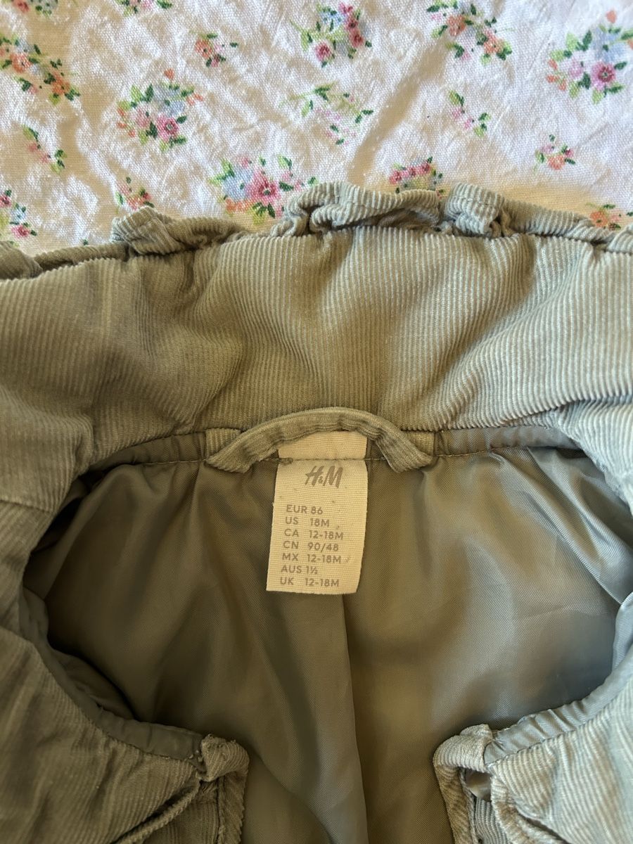 H&M Giacche & Cappotti: Veste matelassée H&M – Usato da Lausanne venduto da SaraSkjellaug 1