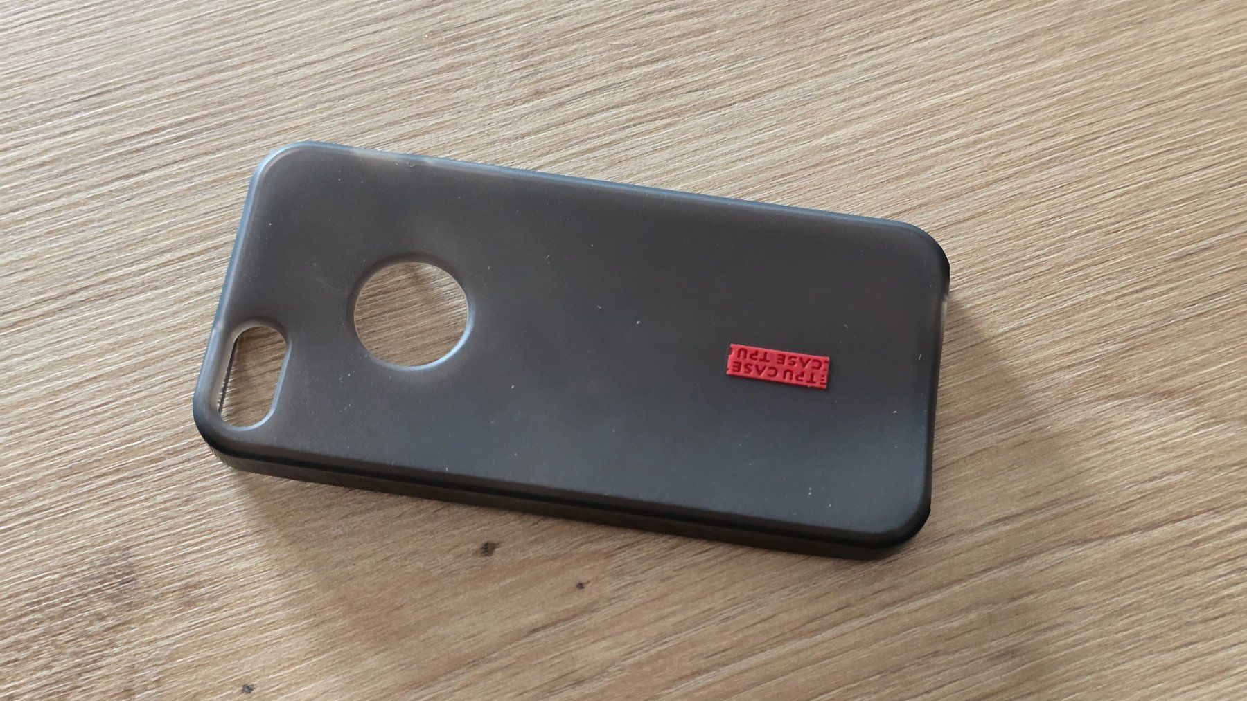 Apple Cover & Protezioni schermo: iPhone Silikon Cover - SE 2016 / 5 / 5s / 5c - anthrazit – Nuovo (secondo la descrizione) da Thalwil venduto da VitaMini