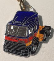 BB483 - Schlüsselanhänger Zugmaschine LKW Truck IVECO Turbo