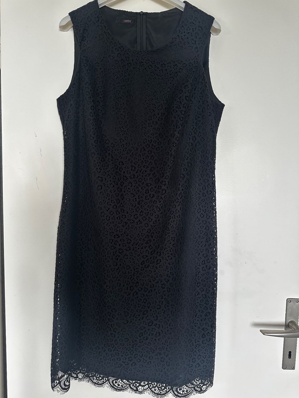 Cinque Vestiti: Cinque Kleid 38/M neuwertig – Usato da Au ZH venduto da fortschreiter