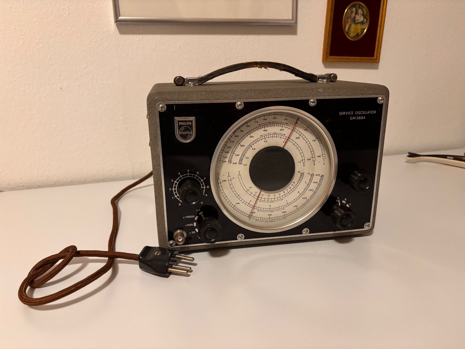 Philips Mesurer: Philips GM2884 Service Oscillator – D'occasion à Bern par raupenimmersatt