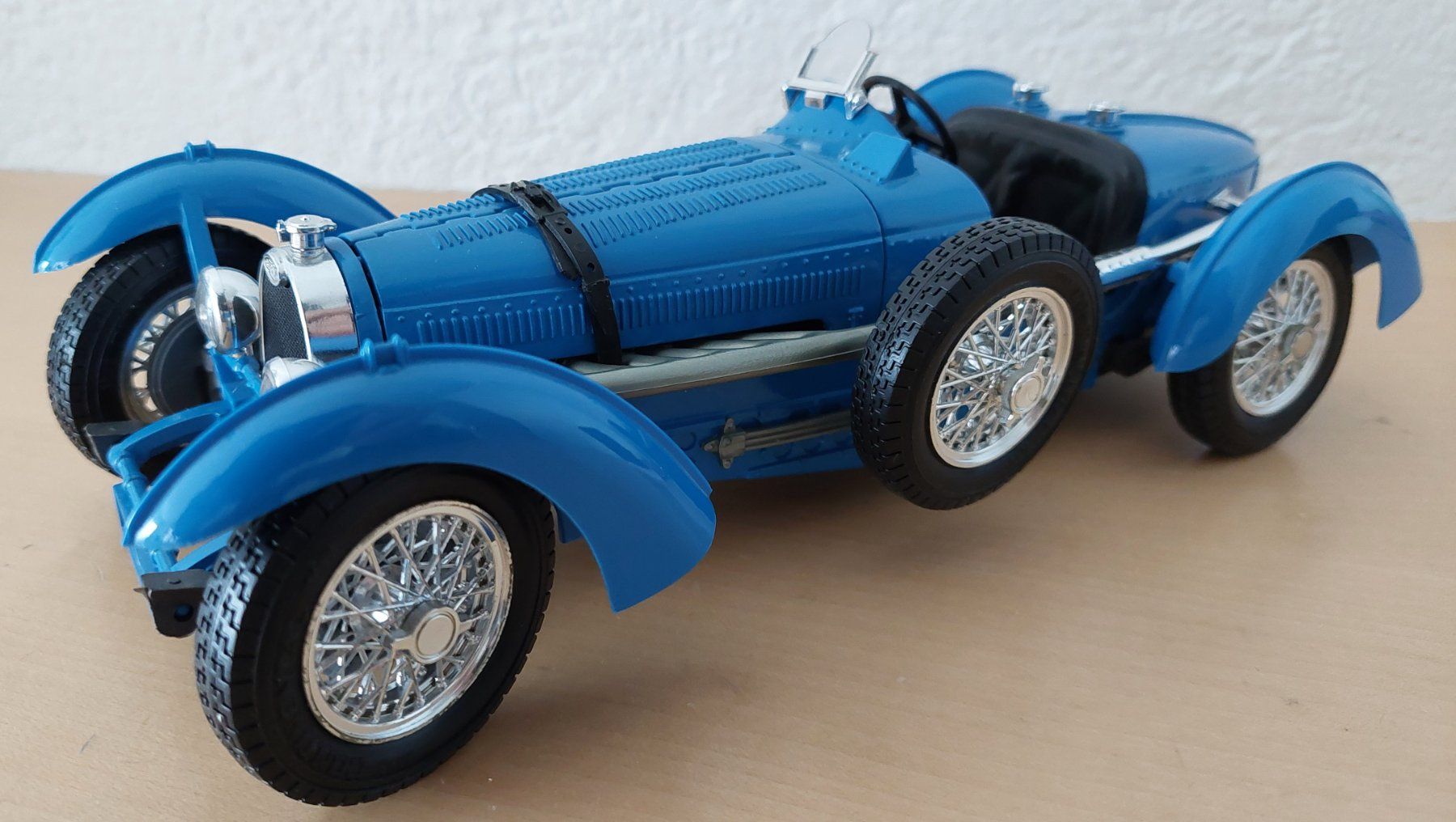 Bburago Modellini d'auto: Bugatti Type 59 1934 1:18 Modellauto blau by Bburago – Nuovo (secondo la descrizione) da Oberwangen b. Bern venduto da mfmr 6