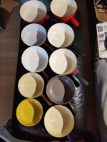 Alle 11 Fondue Caquelon/Pfannen,Gusseisen zusammen