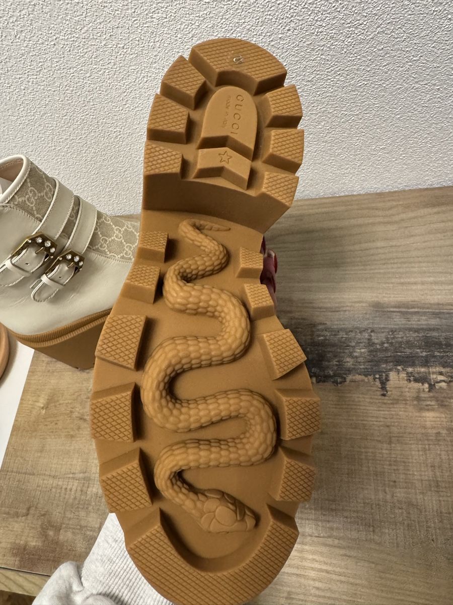 Gucci Scarpe da donna: Gucci // Boots // Gr.42 // NEU! – Nuovo e nell'imballaggio originale da Tann venduto da Carolinekne 2