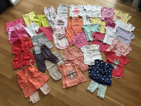 Paket Kinder-/Babykleider Grösse 62/68
