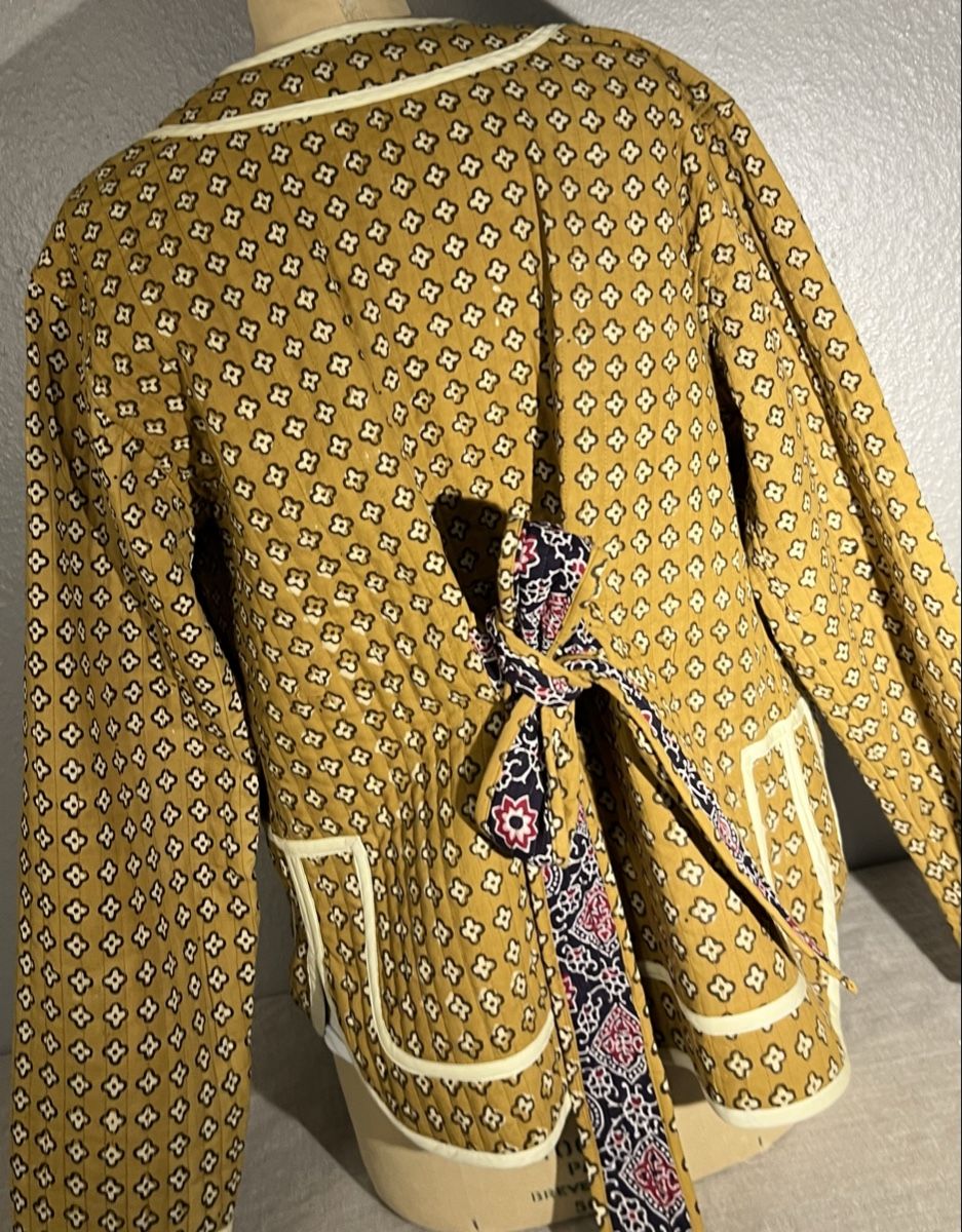 Giacche: Veste réversible coton  kantha  Curiosity Lab, taille 38/40 – Nuovo (secondo la descrizione) da Genève venduto da DELIRBEADS