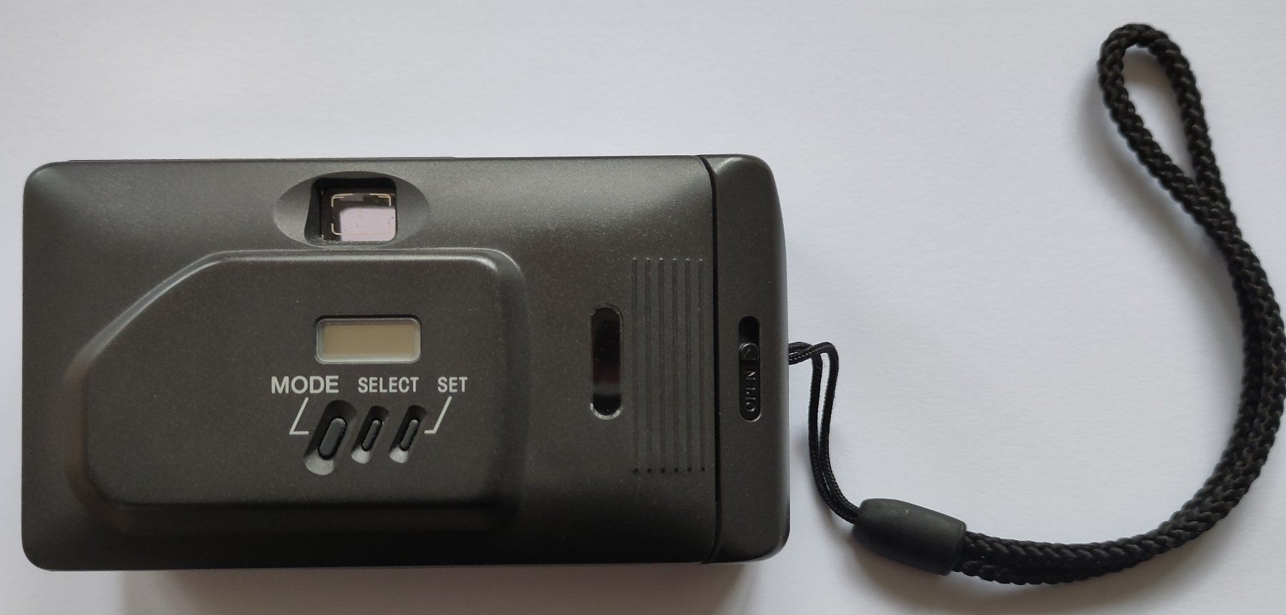Leica Kamera: Leica mini – Defekt aus Lausanne von the_p2w5 1