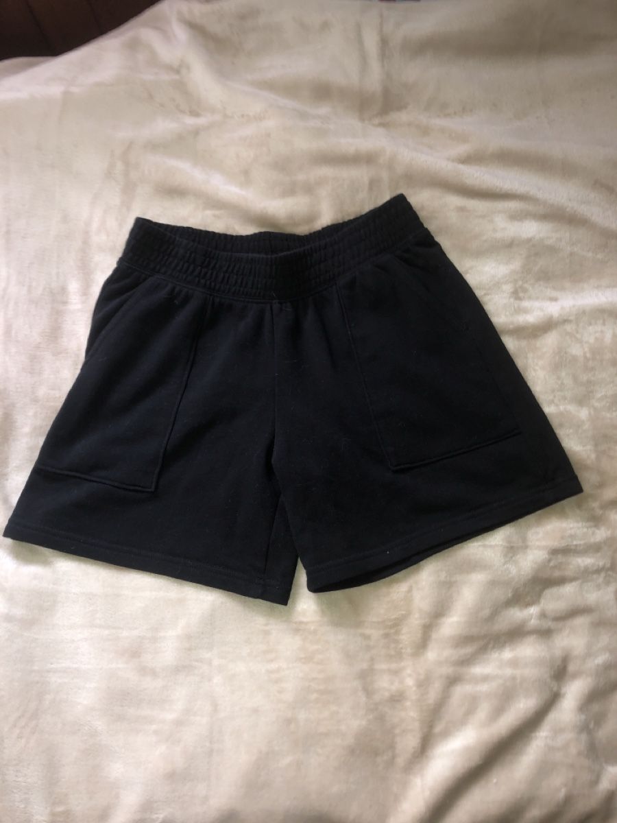 Hosen: 3 Shorts Gr.XS von H&M – Gebraucht aus Balsthal von Katzenfan99 5