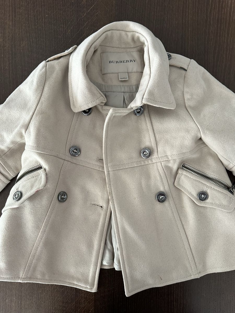 Burberry Giacche & Cappotti: Burberry Kinderjacke 12m/80 – Usato da Muri AG venduto da danchizz 2