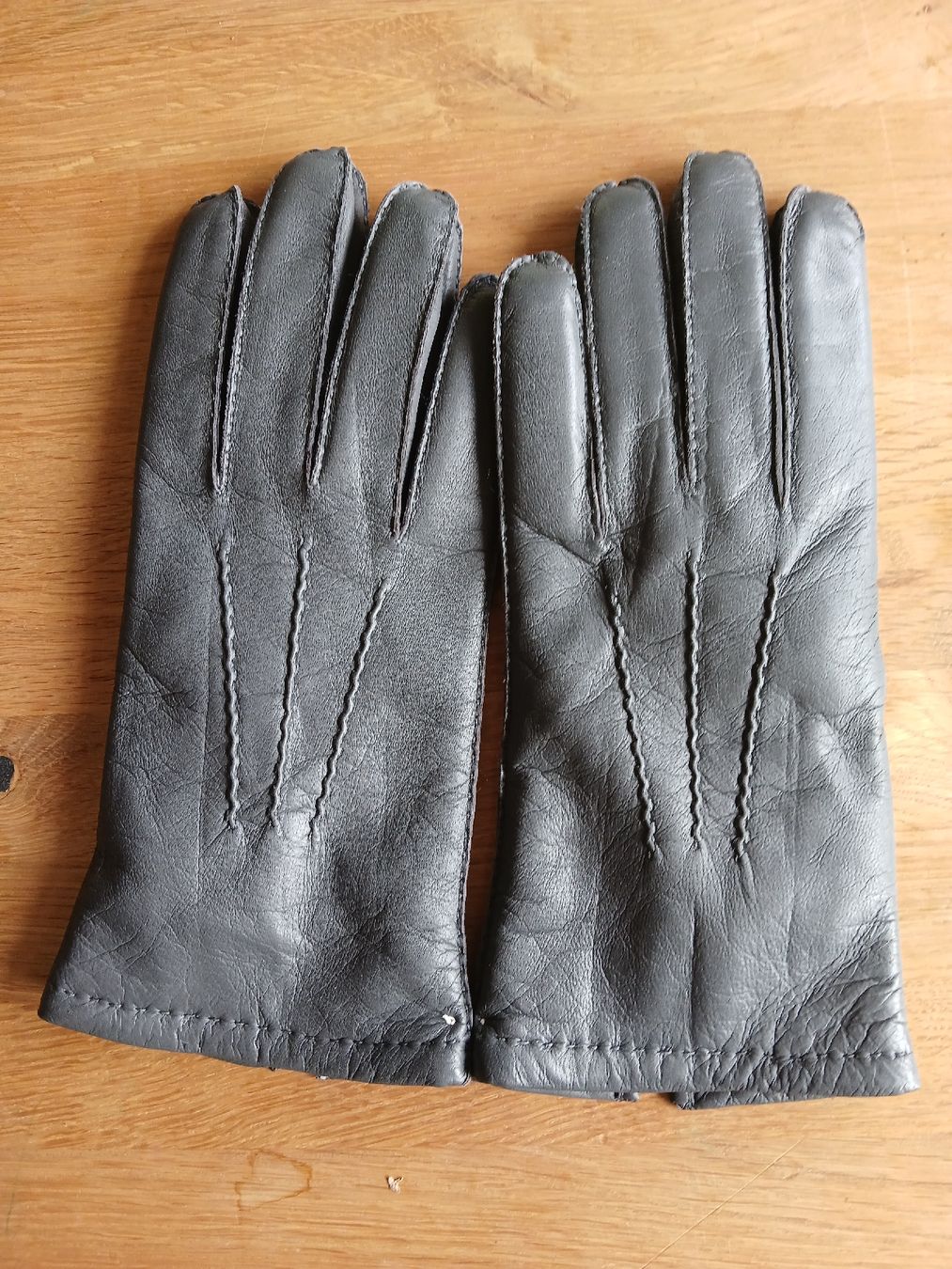 Handschuhe & Handstulpen: Lederhandschuhe Grösse 9 grau mit Wollfutter neu – Neu (gemäss Beschreibung) aus Kleindöttingen von Christina22 3