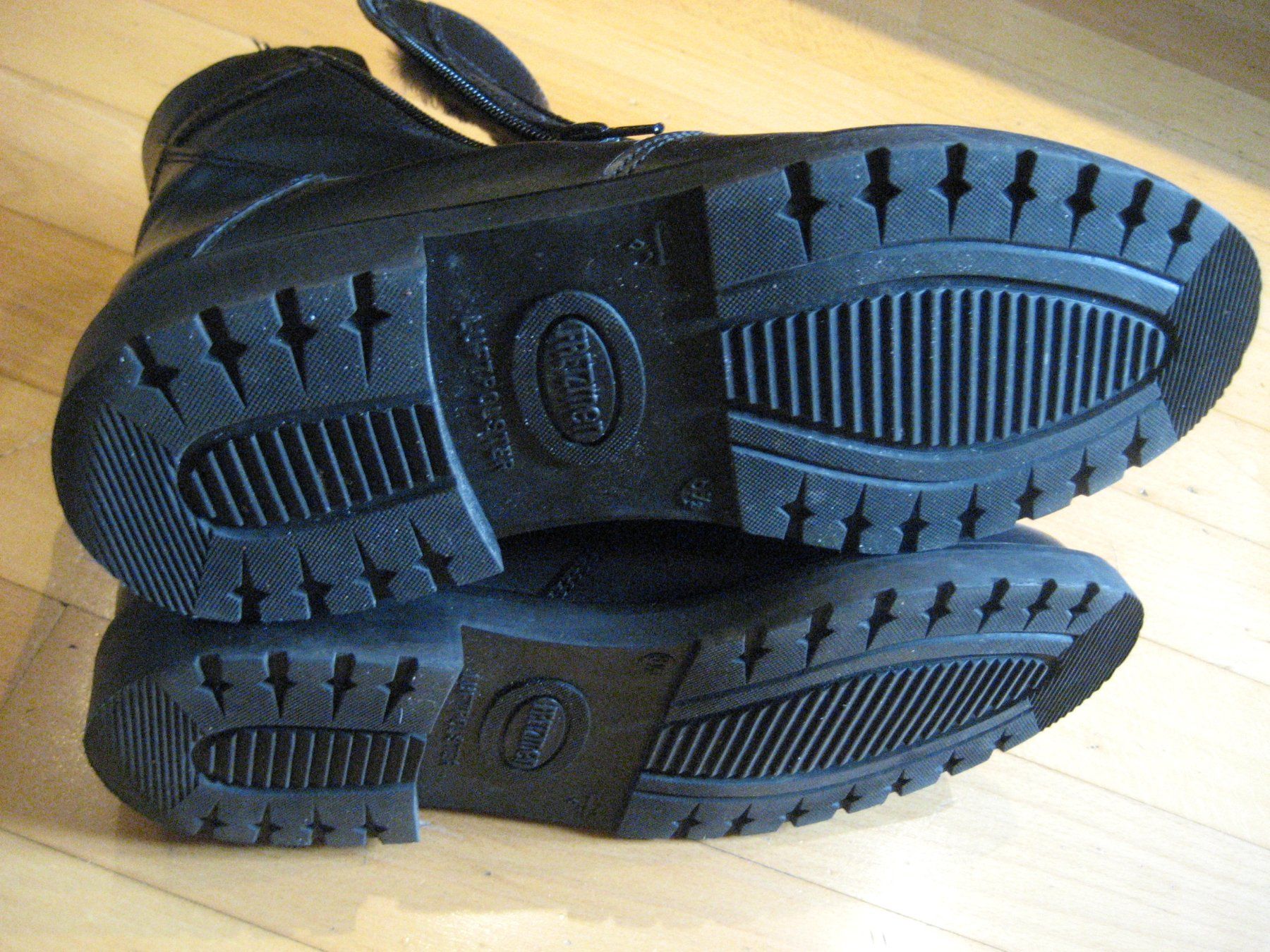 Scarpe da uomo: Herrlich Warme Winterschuhe gefüttert – Usato da Unterengstringen venduto da Olifant4 2