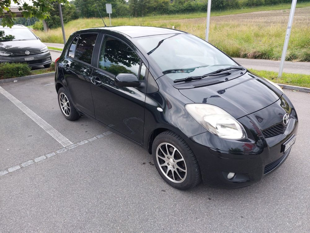 Toyota Yaris 1.33 frisch ab MFK