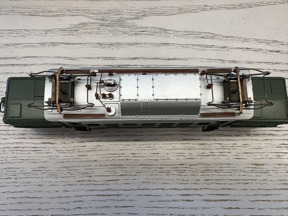 Märklin Modellini di ferrovie: Märklin 3022 DB BR 194 – Usato da Lupsingen venduto da New-Haven 4