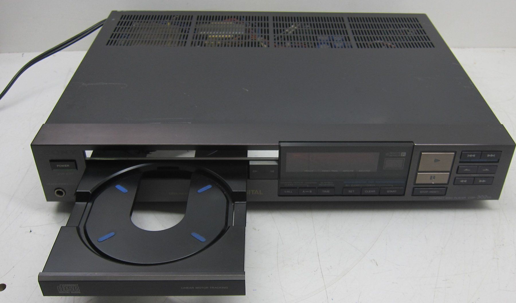 CD: Sony CDP 302 ES High End CD Player audiophile – Usato da Männedorf venduto da livesteam
