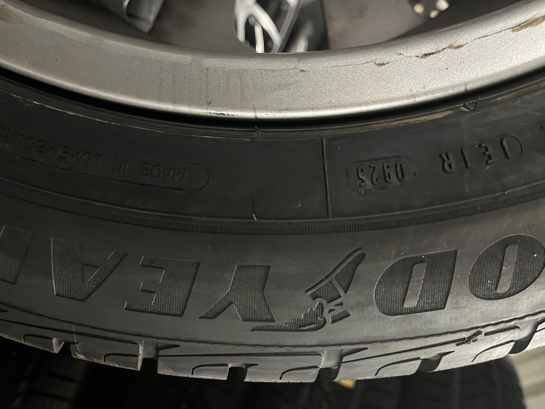 Audi Pneus & Kompletträder: Audi Q8 originale Winterräder 265/55R19 – Gebraucht aus Hefenhofen von Martin_Keller 4