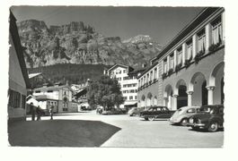 LEUKERBAD Dorfplatz - Auto, VW-Käfer