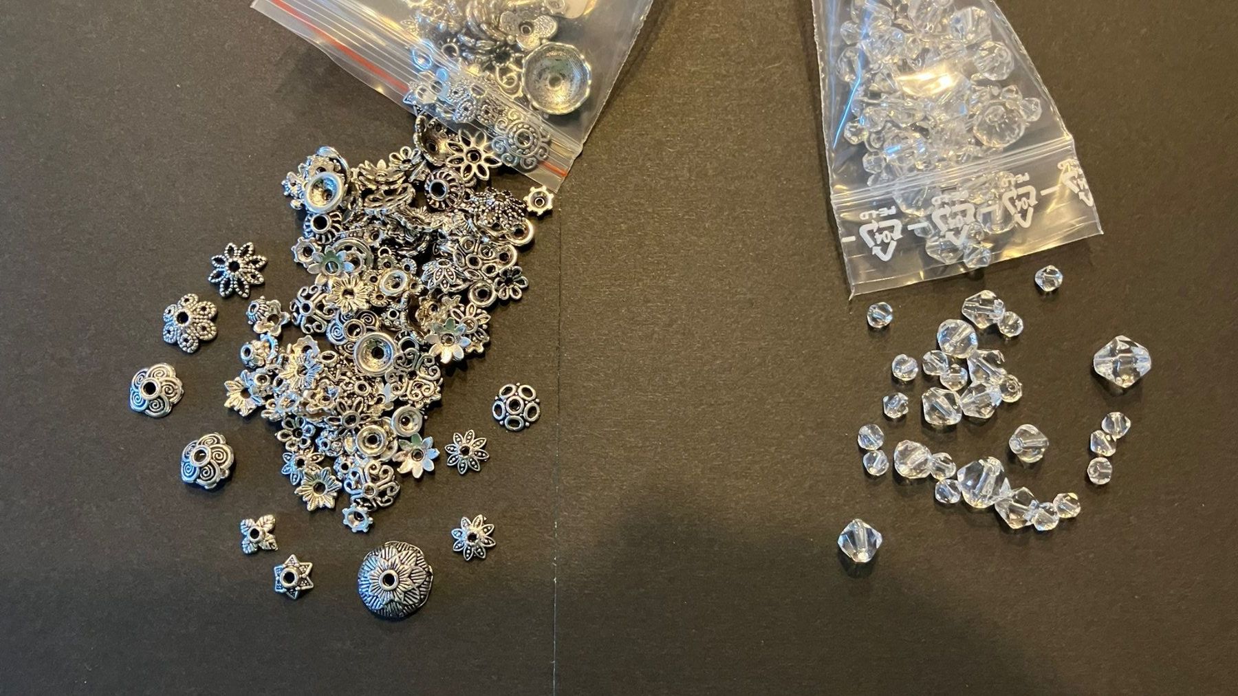 Kits de loisir créatif: Bastelmaterial für Ketten oder sonstigeg – D'occasion à Neuendorf par Winter02 1