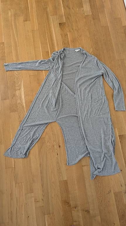 Giacche: Jäckchen grau, H&M, Grösse XS – Usato da Breitenbach venduto da ani_tc2l
