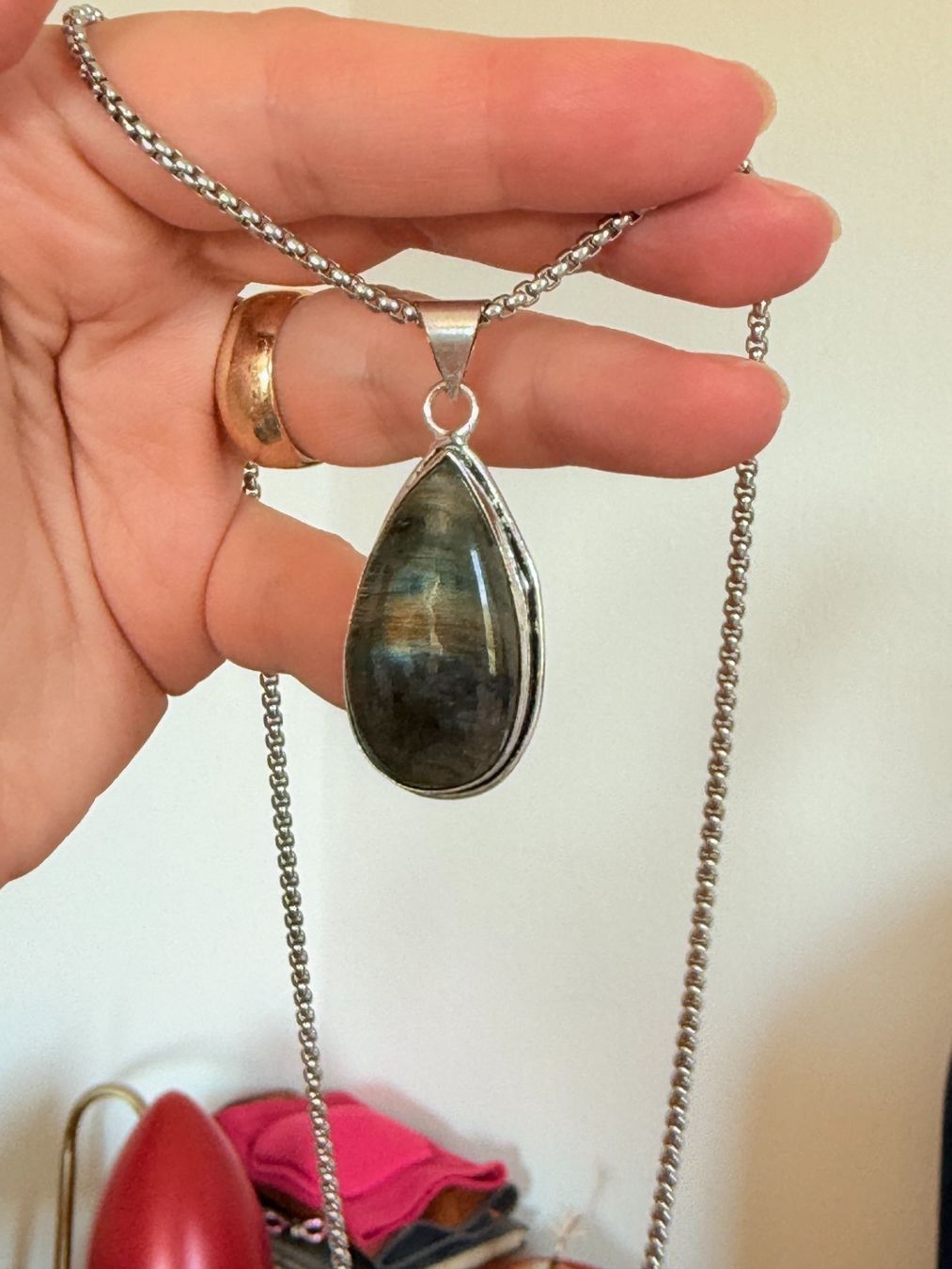 Ketten: Labradorite necklace – Neu und originalverpackt aus Genève von AGBERG 5