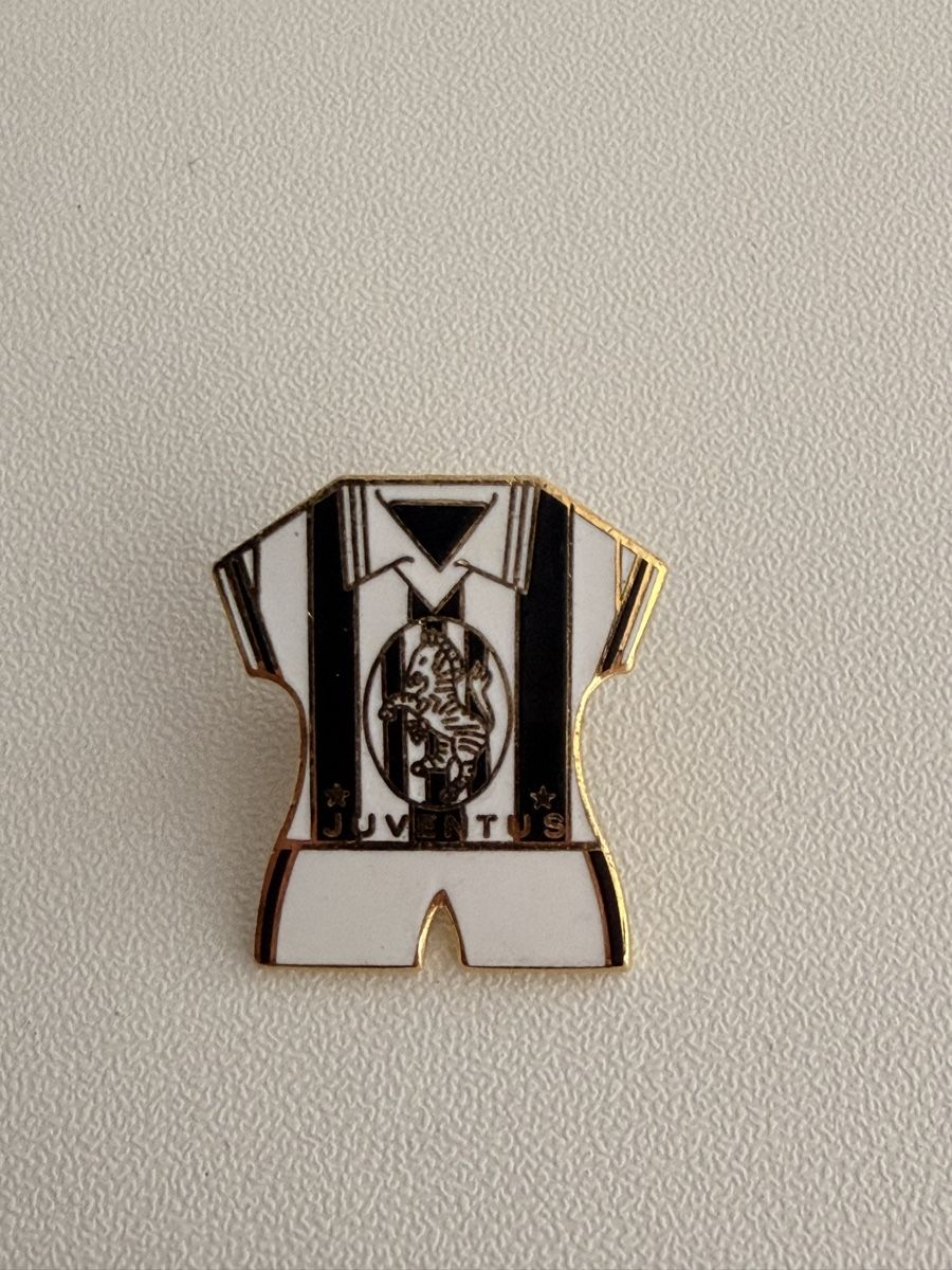 Placchette & Badge: Juventus FC Pin – Usato da UNTERSIGGENTHAL venduto da s_rzb8