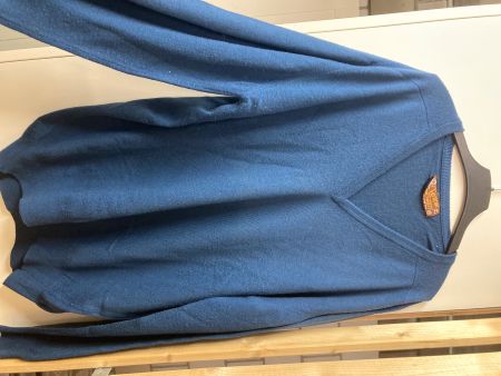 Blauer Pullover aus Extrafeine Merinowolle