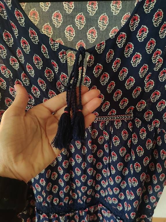 Vestiti: Robe fluide taille M – Usato da Fribourg venduto da cou_v62j 3