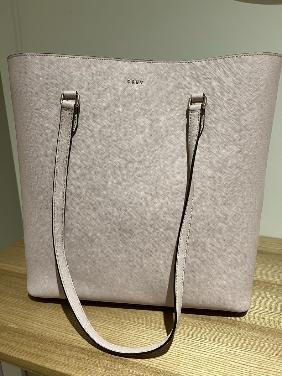DKNY Sacs femmes: Neue DKNY Tasche – Neuf (Voir description) à Zürich par prima.01