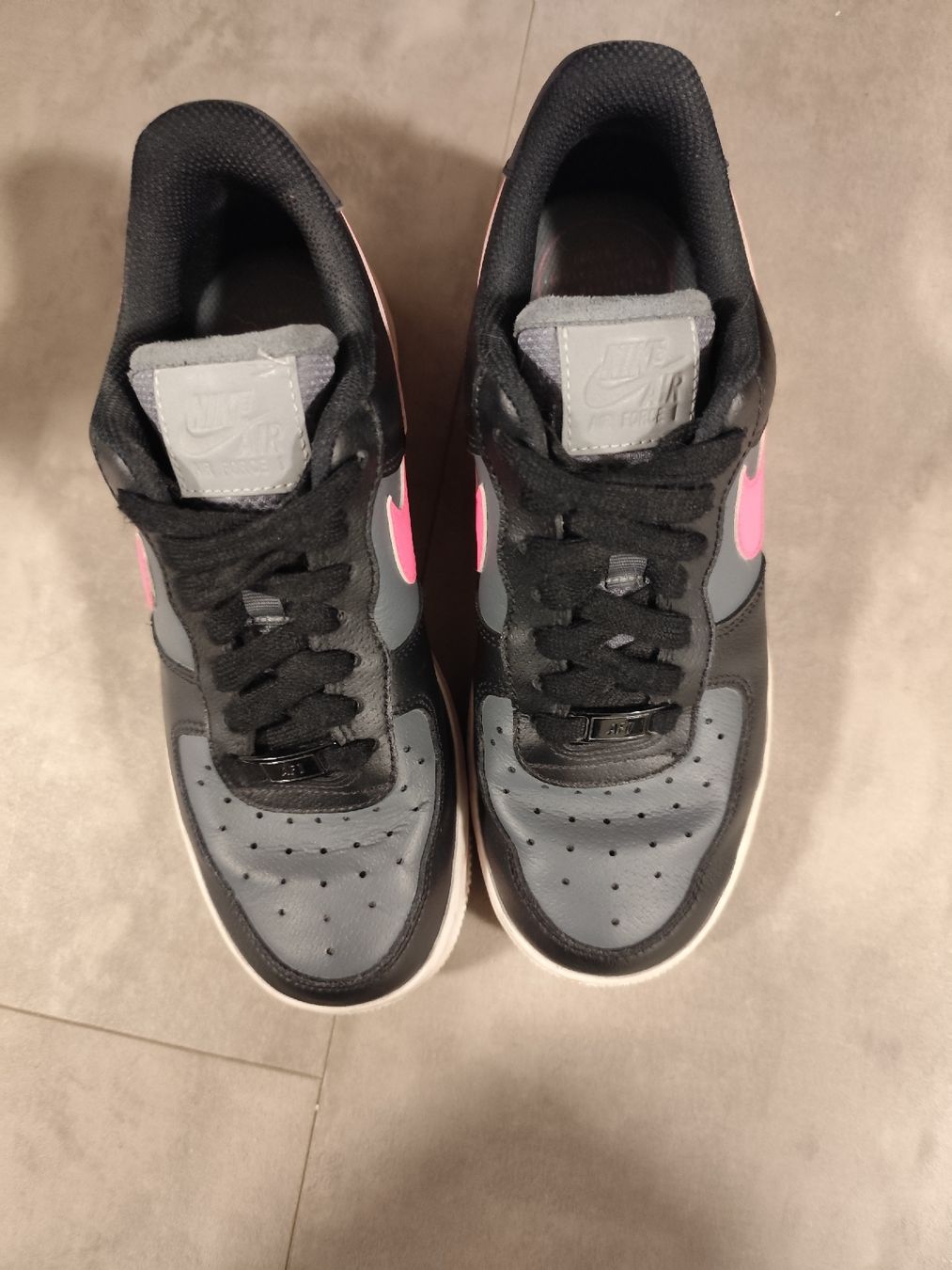 Nike Herrenschuhe: Nike Airforce 1 Gr. 36.5 – Gebraucht aus Wangen an der Aare von CheyenneSpahni 1