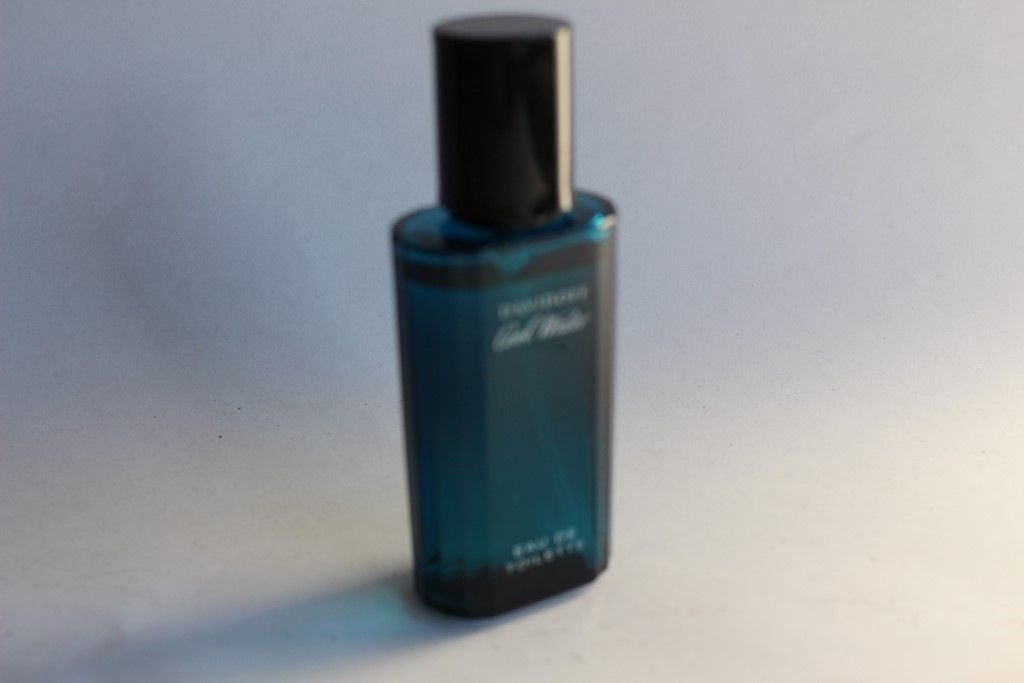Davidoff Parfum & Eau de Toilette: Eau de toilette Cool Water DAVIDOFF – Gebraucht aus Vandoeuvres von Dom-Tom