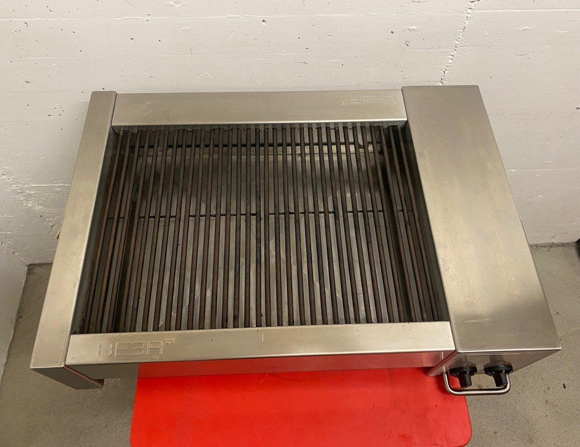 Elettrodomestici da cucina: Beer Grill Elektrogrill Wurstgrill R-55 – Usato da Suhr venduto da KFK-MA 1