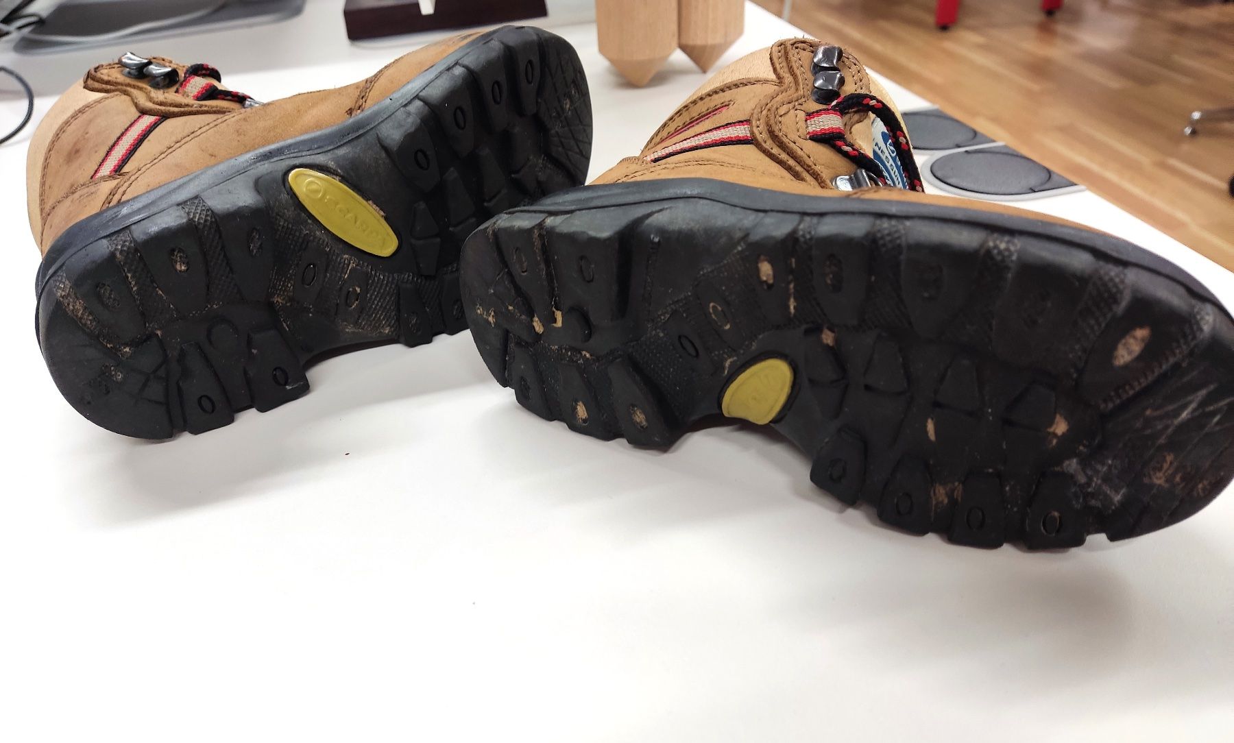 Scarpa Scarpe per ragazzi: Trekking Wander Schuhe Gr. 27 – Usato da Biel/Bienne venduto da AnikaNah 2