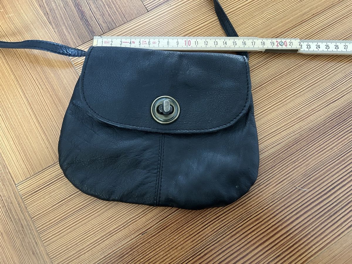 Pieces Sacs femmes: Petit sac en cuir – Neuf (Voir description) à Neuchâtel par Yaya2020 6
