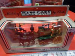 Feuerwehr ca. 1:43 (mit Box) Days-Cone    > (A1)