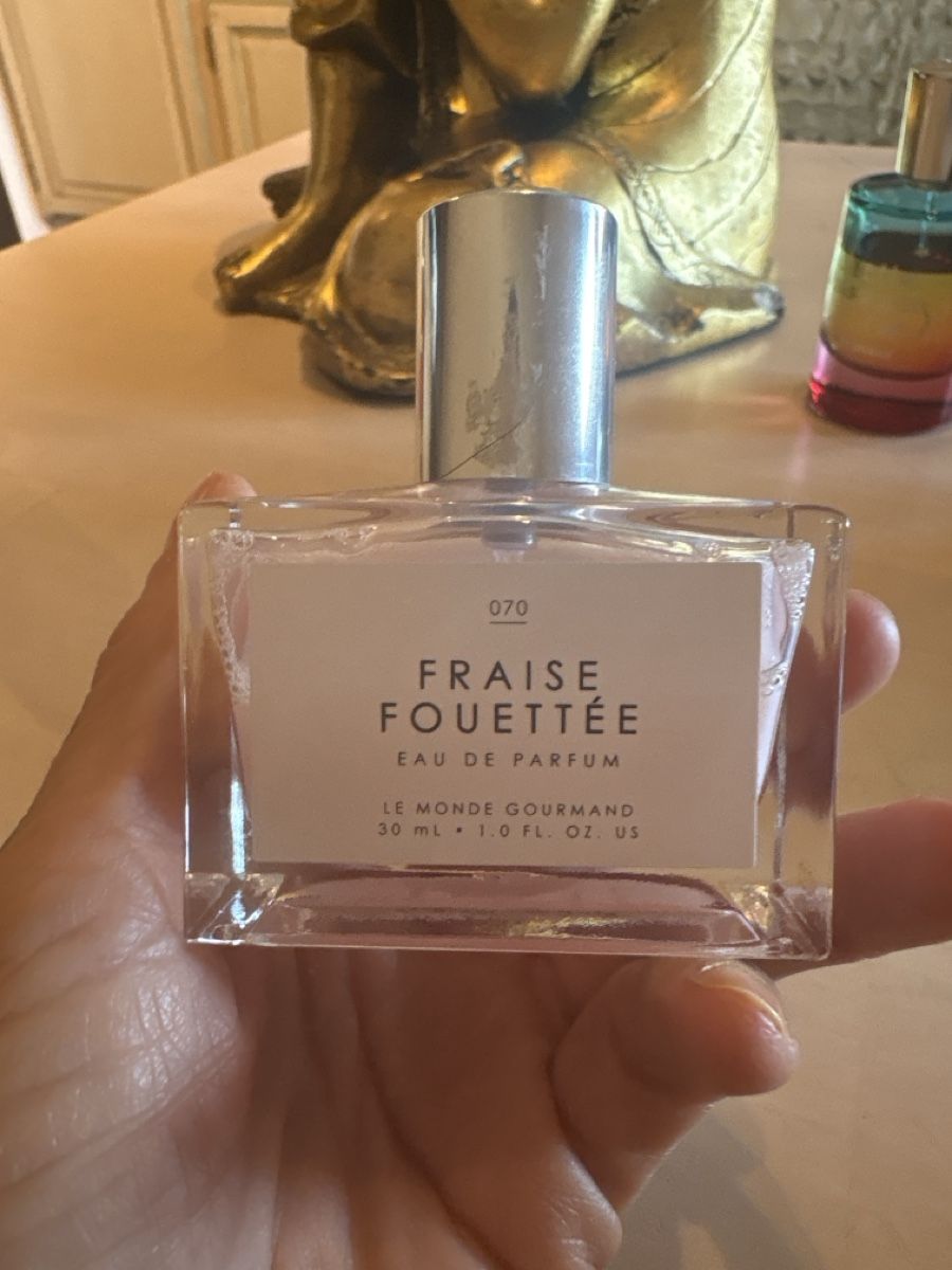 Profumi & Eau de Toilette: Eau de parfum fraise fouettée – Usato da Savièse venduto da chrys29