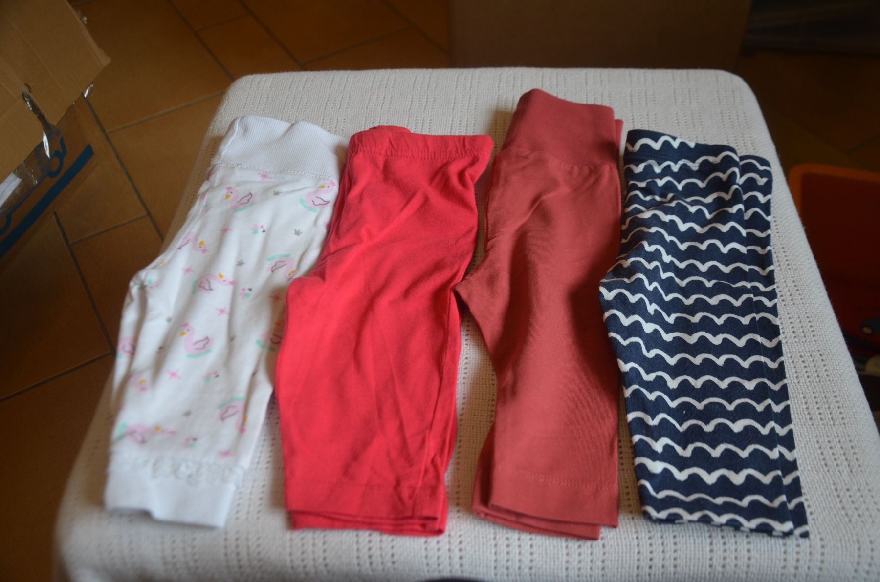 Pantaloni: TAILLE 62 - 7 HOSE – Usato da Chiasso venduto da Dolly015 1