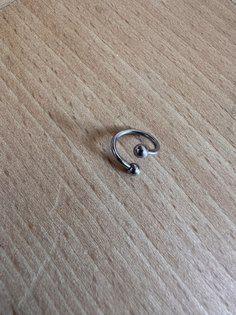 Gioielli per piercing: Piercing - Silver Spiral Ring with Balls – Usato da Zürich venduto da chayen