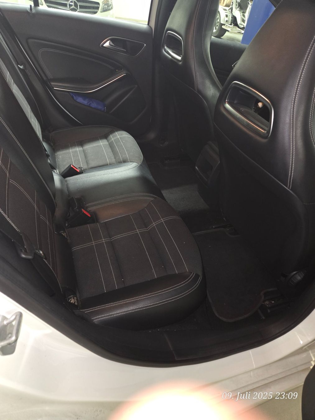 Mercedes-Benz Autos: Mercedes A 180 – D'occasion à Erstfeld par Gina033 6
