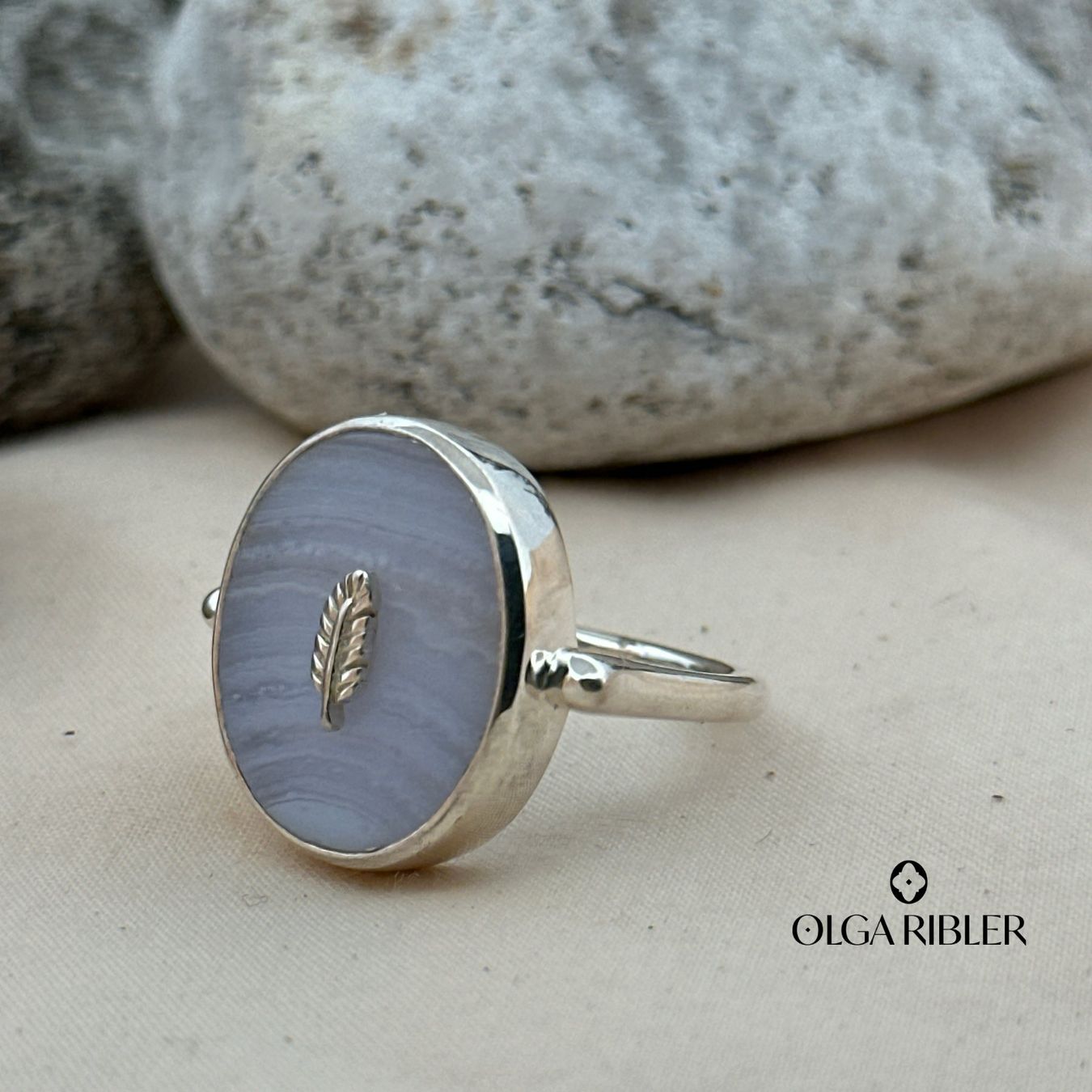Olga Ribler Anelli: Silber Ring 925 mit Chalzedone Grösse 56 – Nuovo (secondo la descrizione) da Luzern venduto da Schmuckoutlet 6