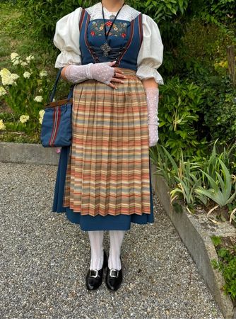 Luzerner Sonntagstracht
