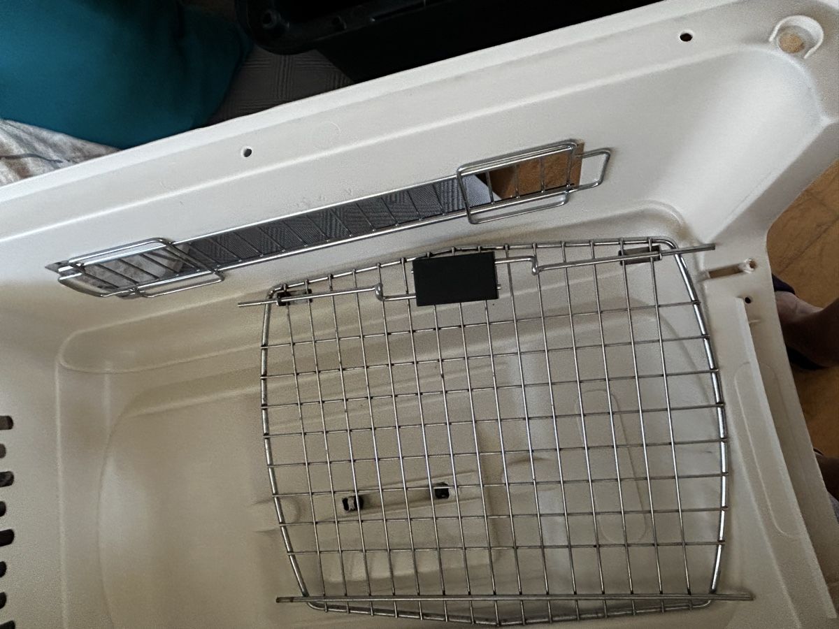 Käfige, Transport & Sicherheit: Hunde Transportbox airlinetauglich – Gebraucht aus Waltenschwil von Hendi 6