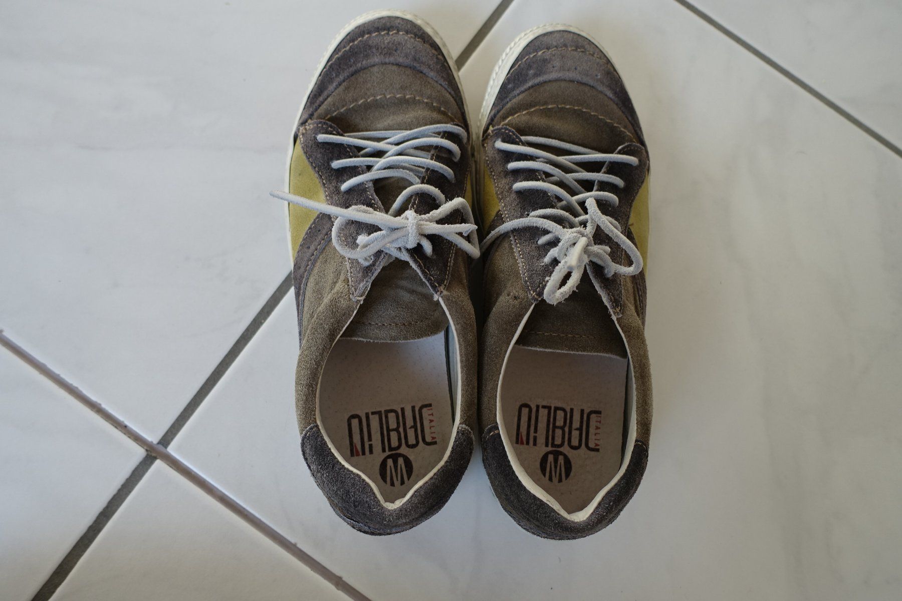 Herrenschuhe: Halbschuh Made in Italy, Wildleder, Gr. 39 – Gebraucht aus Trimbach von bergmann67 1