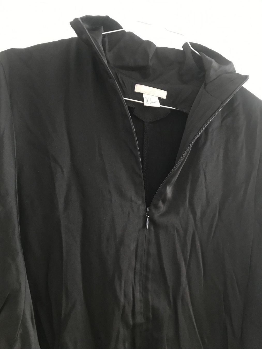 H&M Kleider: Schwarzes Satin Kleid, Gr 34 – Gebraucht aus Zürich von mybuybye 3