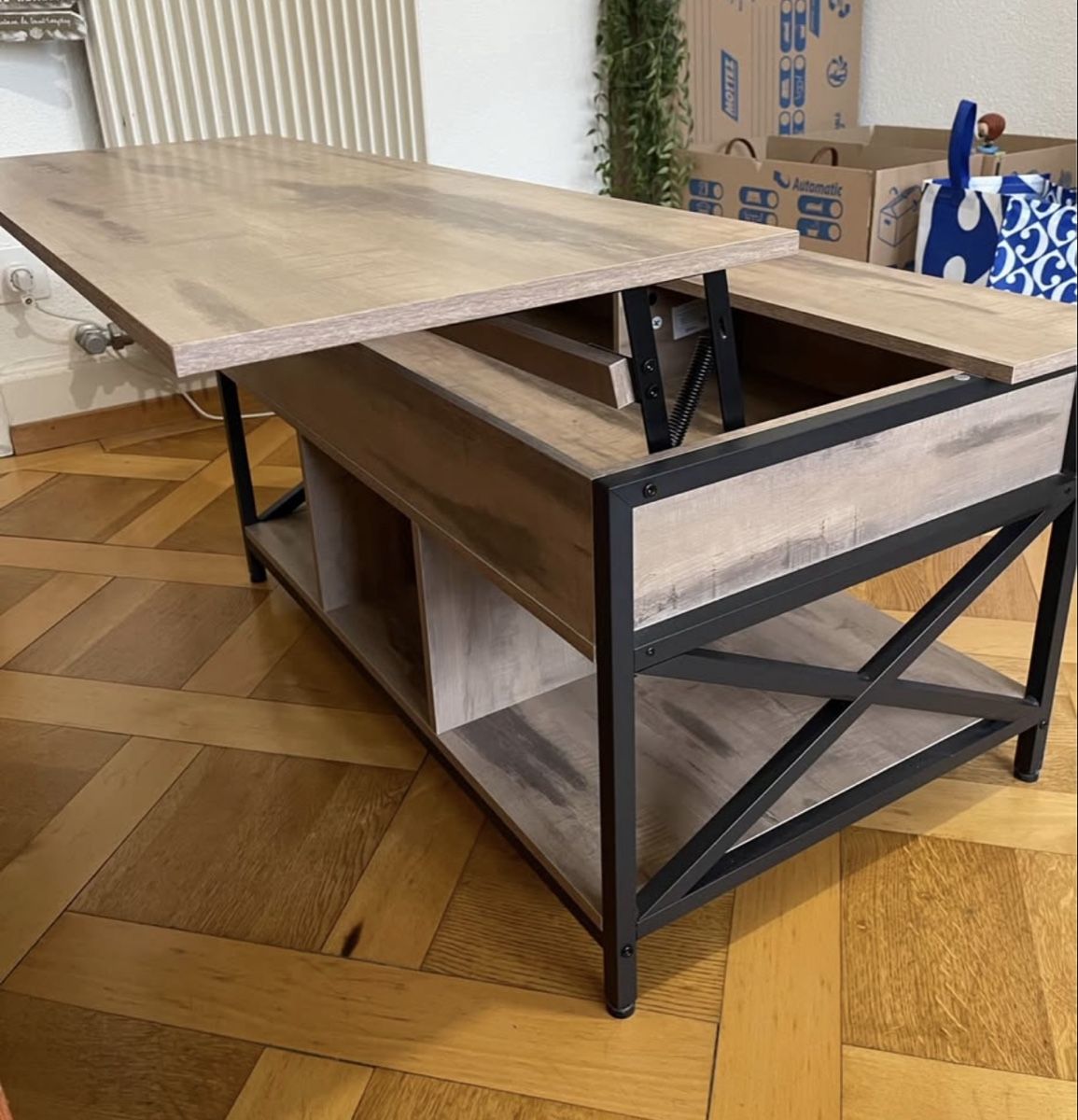 Tavoli: Table basse relevable style industriel – Usato da Fribourg venduto da mae_162