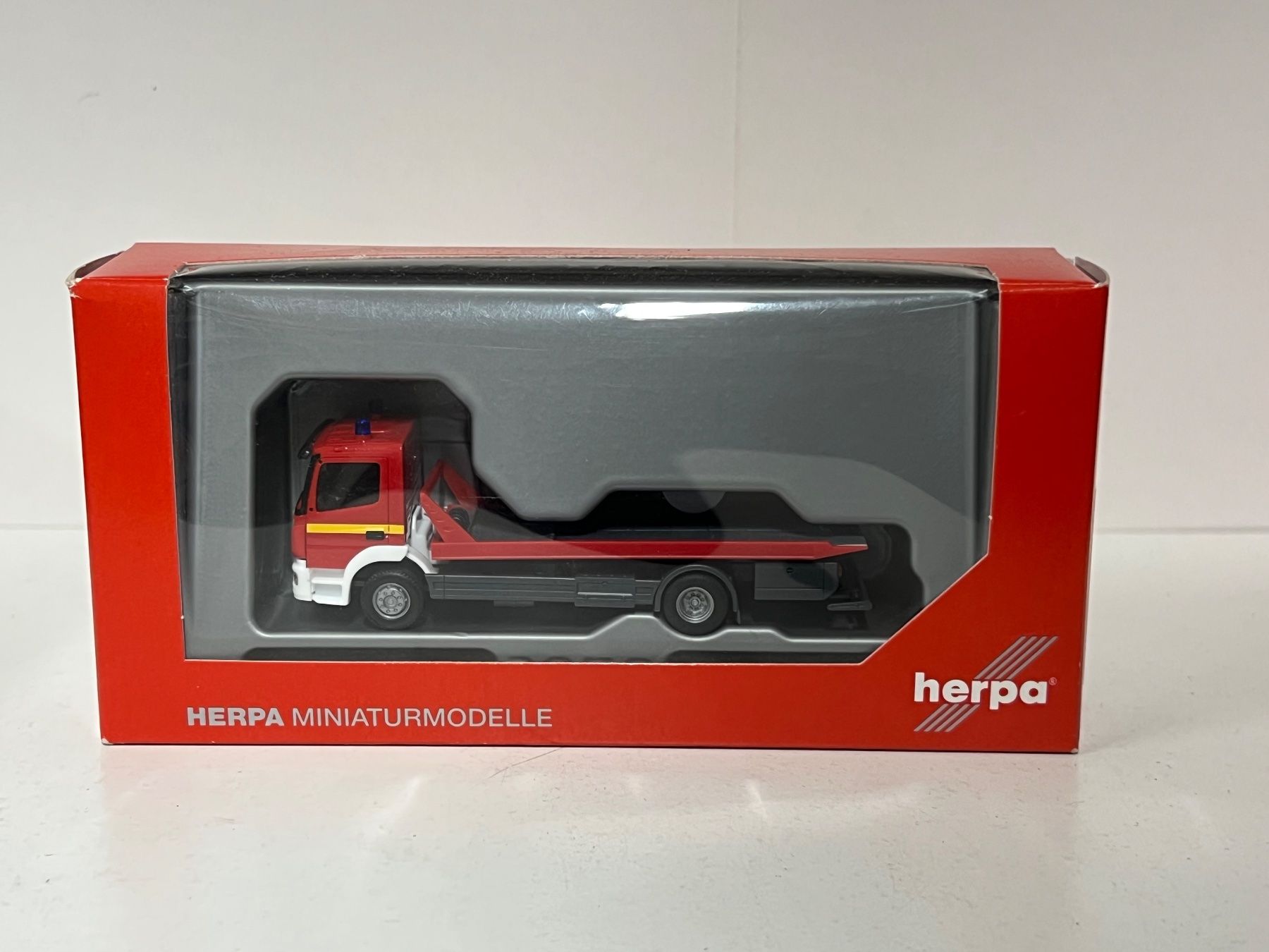 Herpa Modelleisenbahnen: Herpa MB Atego 13 LKW    1:87 – Neu (gemäss Beschreibung) aus Neuenhof von ludovicco