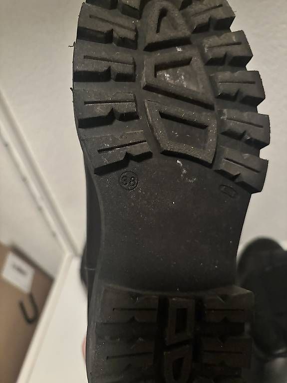 Scarpe da donna: Stiefel  – Usato da Immensee venduto da sim_9fdb 3