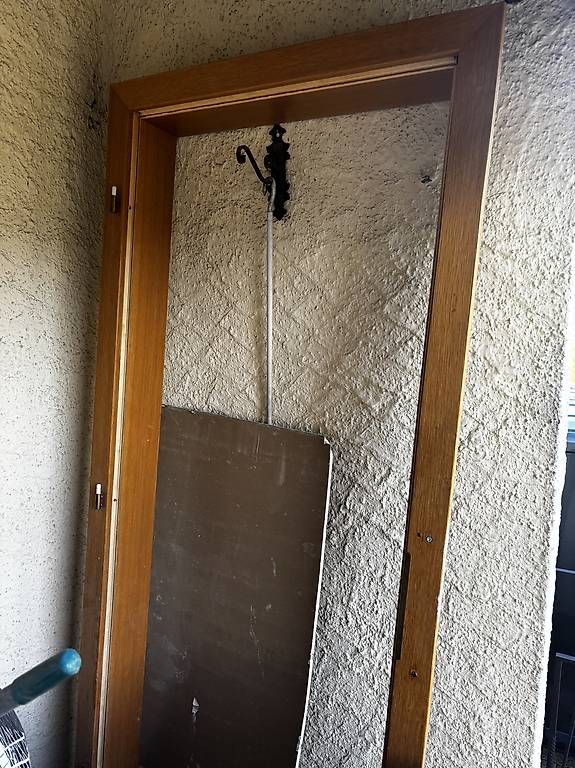 Porte: Futtertür Eichenholz – Usato da Wolfwil venduto da daerlix24 1